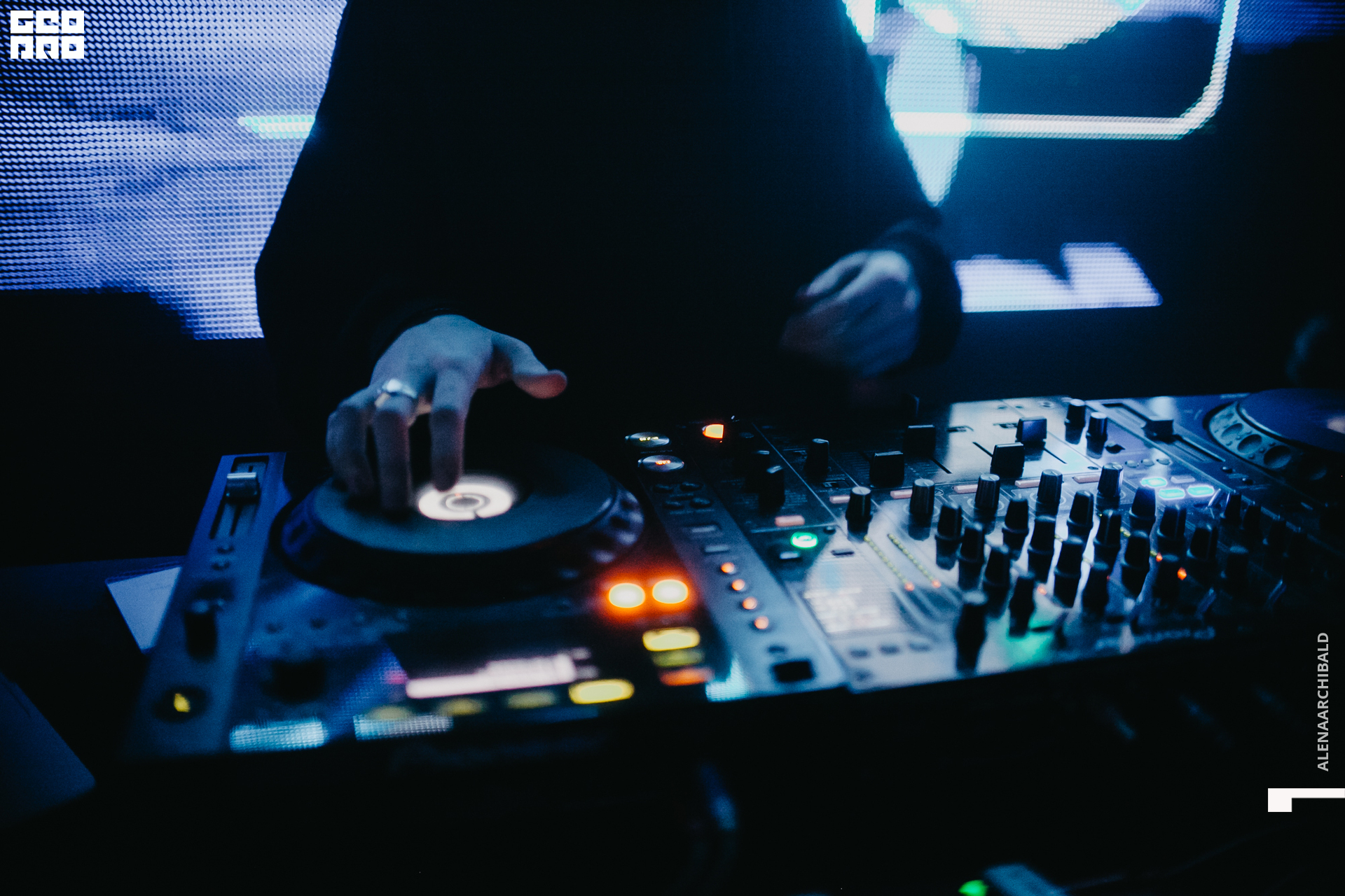 2019-10-12 00-30-27_alenaarchibald_0050.jpg