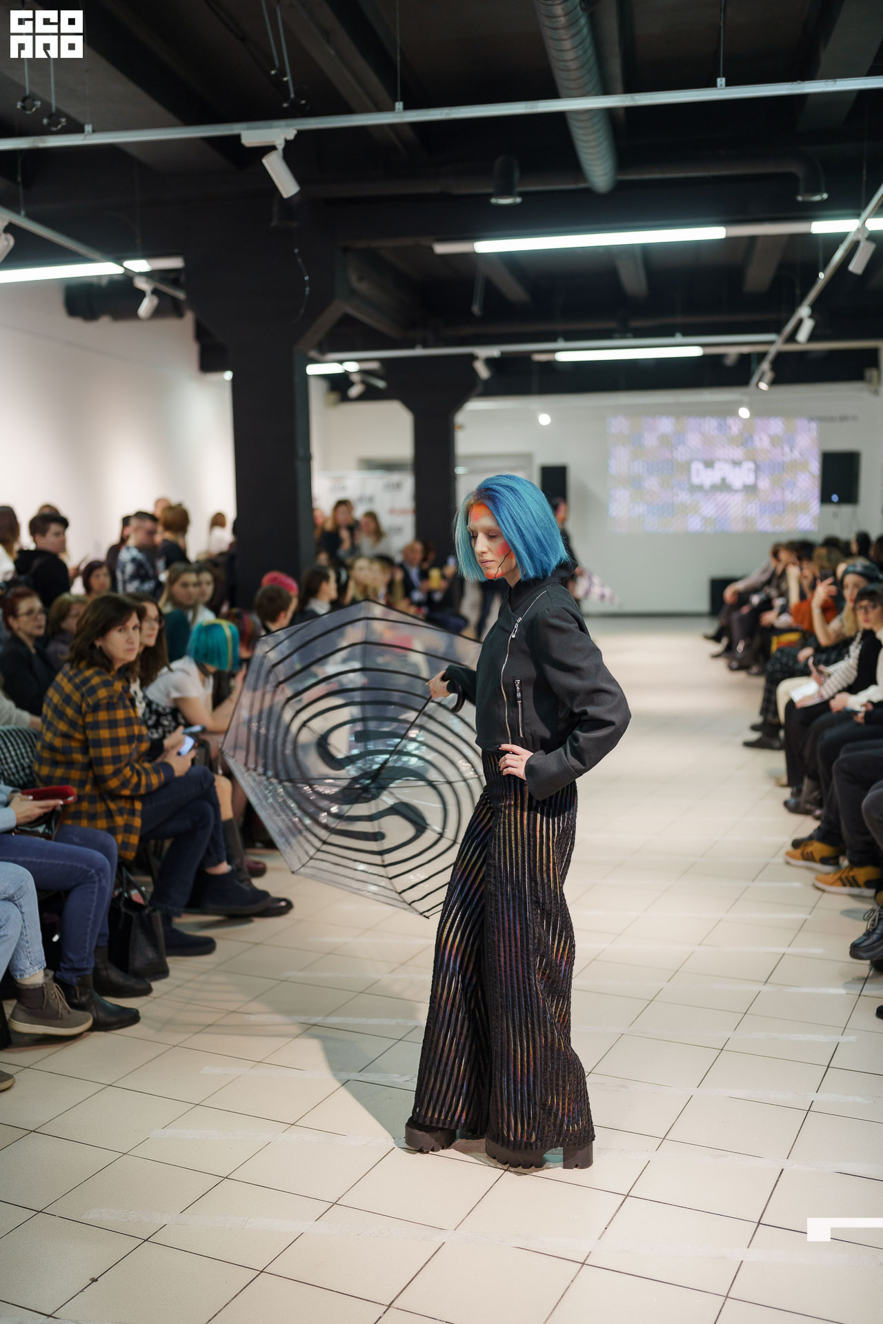 01.02.20_StreetFashionShow АртМуза_0665.JPG