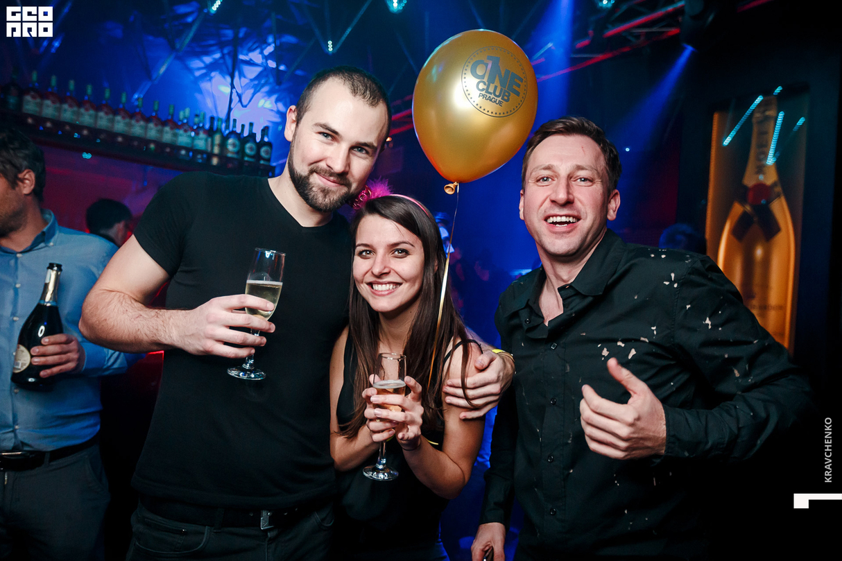 House of Madness I Friday Party at One Club Prague 7