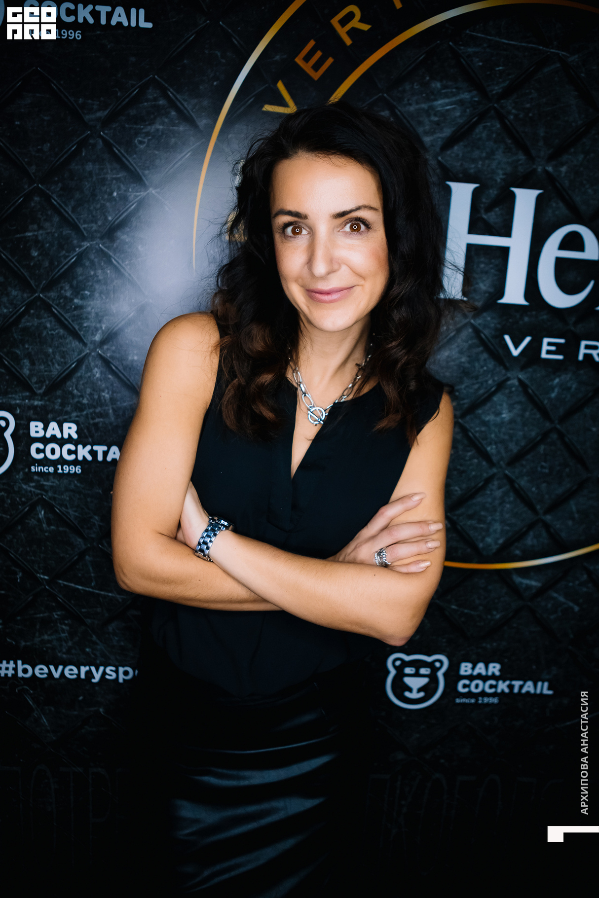Бар Коктейль - Very Long Night by Hennessy, Gorje Hewek, Deek That, Mindo, Ozovsky 22