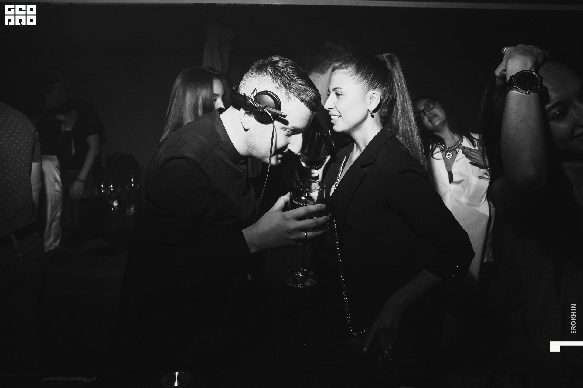 083 2020-11-08_02-28-57-083-EROKHIN.jpg