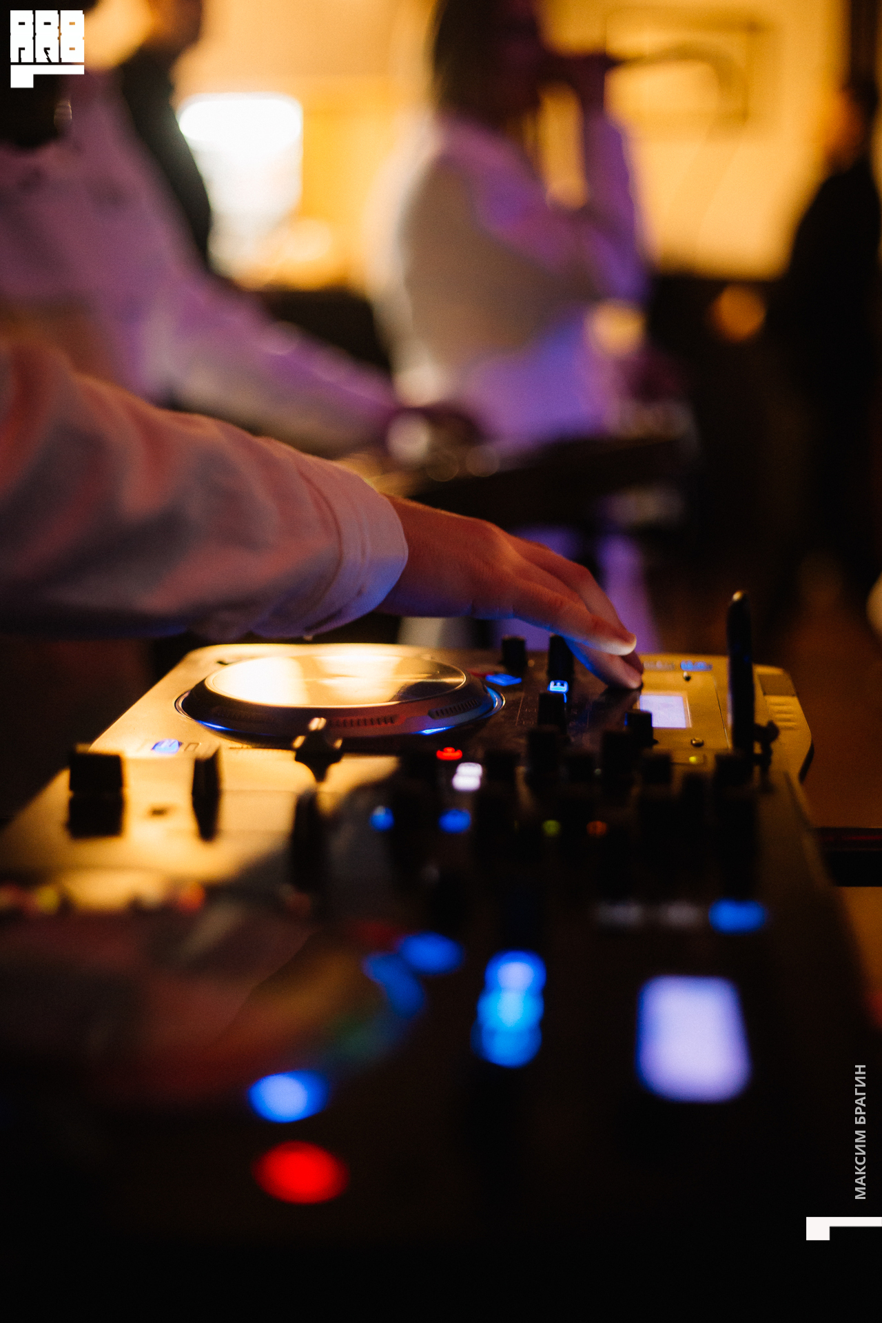 2019-12-24 21-08-86 Maxbragin.jpg