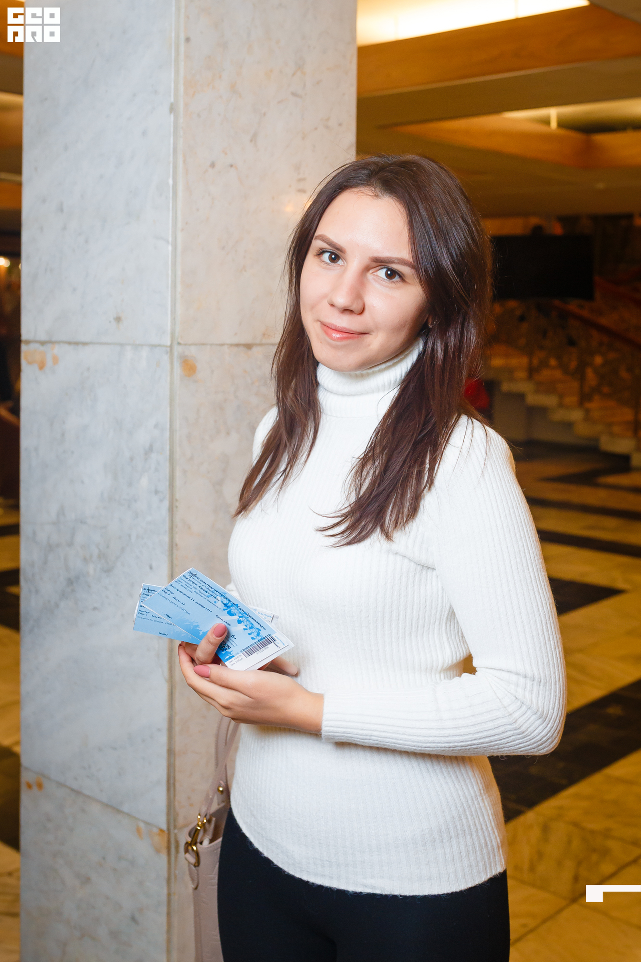 19-10-14 18-56-07.jpg