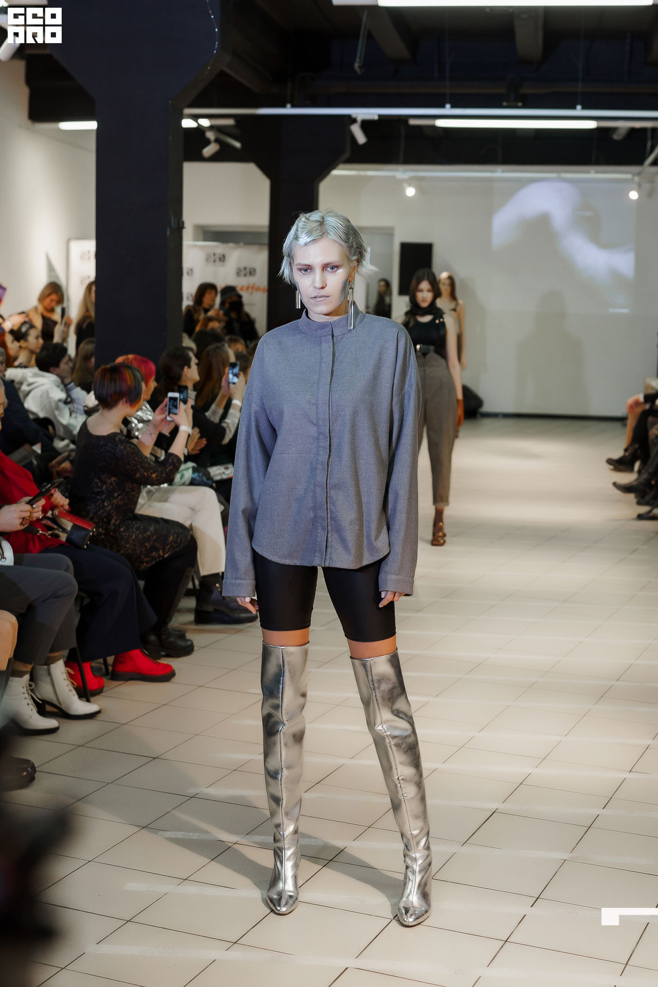 01.02.20_StreetFashionShow АртМуза_0132.JPG