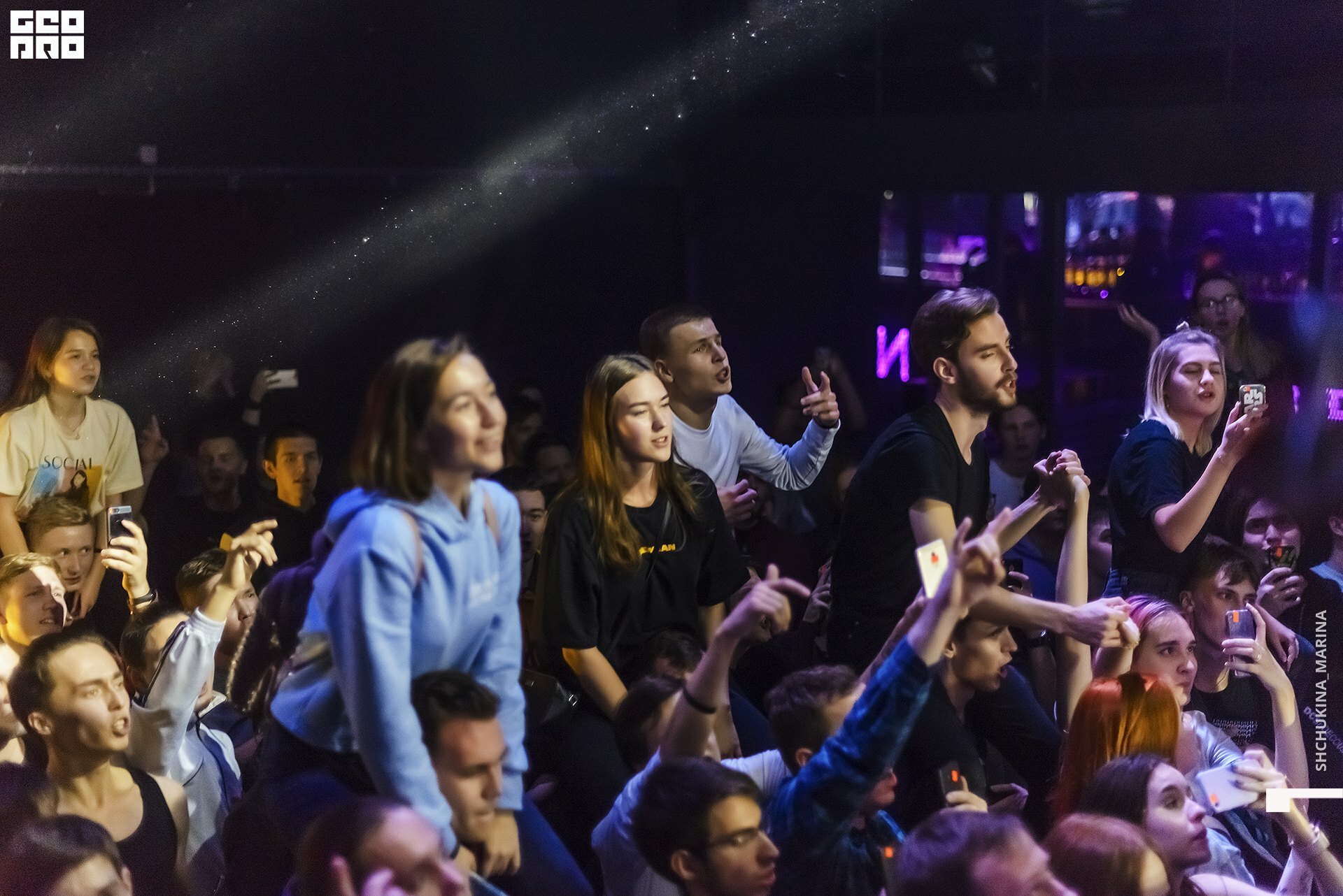 16.10.2019 неон-24.jpg