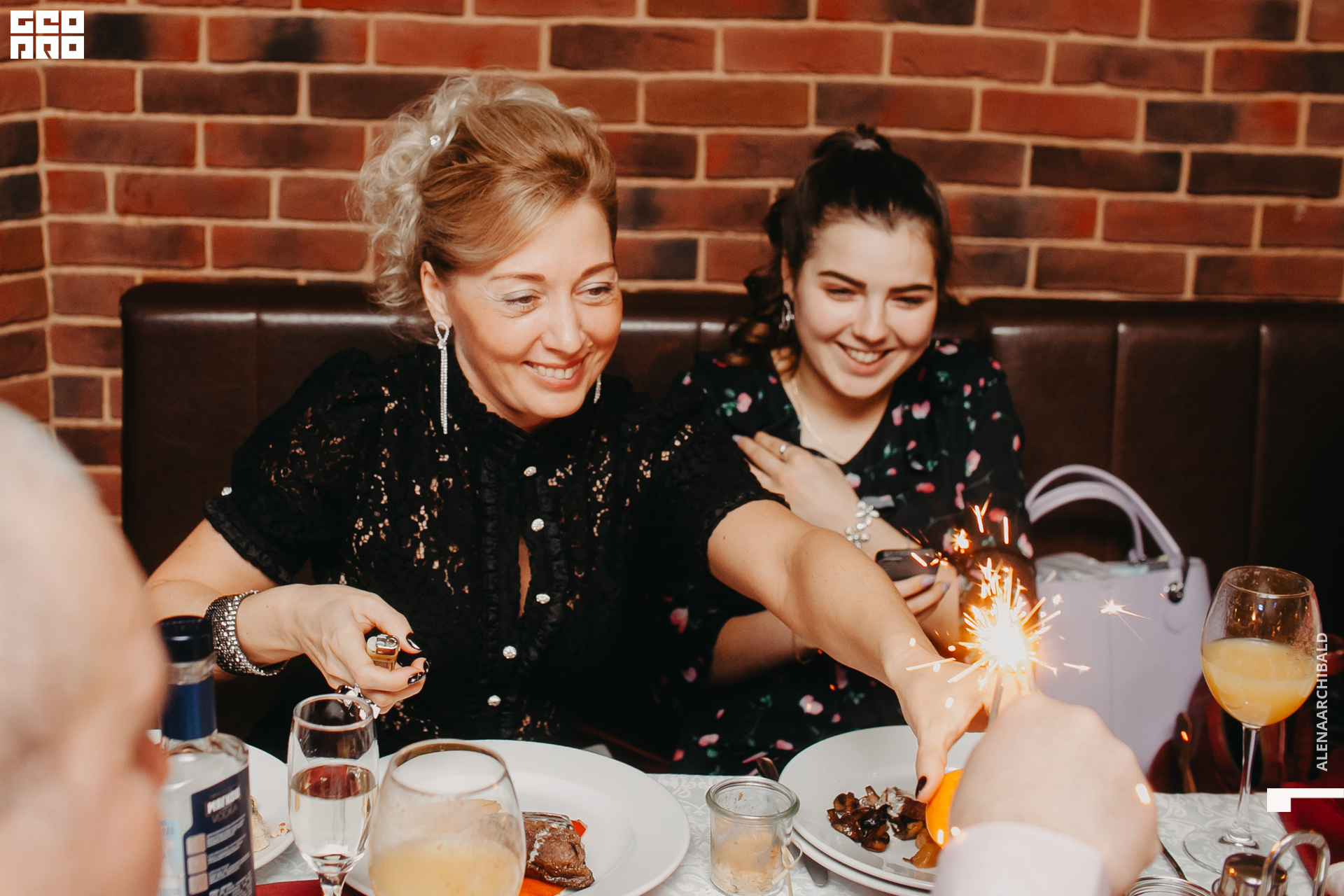 2019-12-31 21-30-25_alenaarchibald_0217.jpg