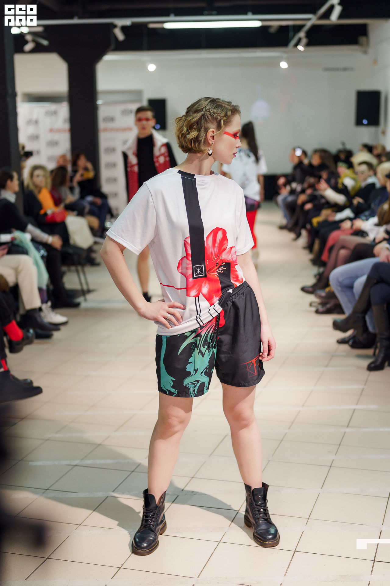 01.02.20_StreetFashionShow АртМуза_0951.JPG