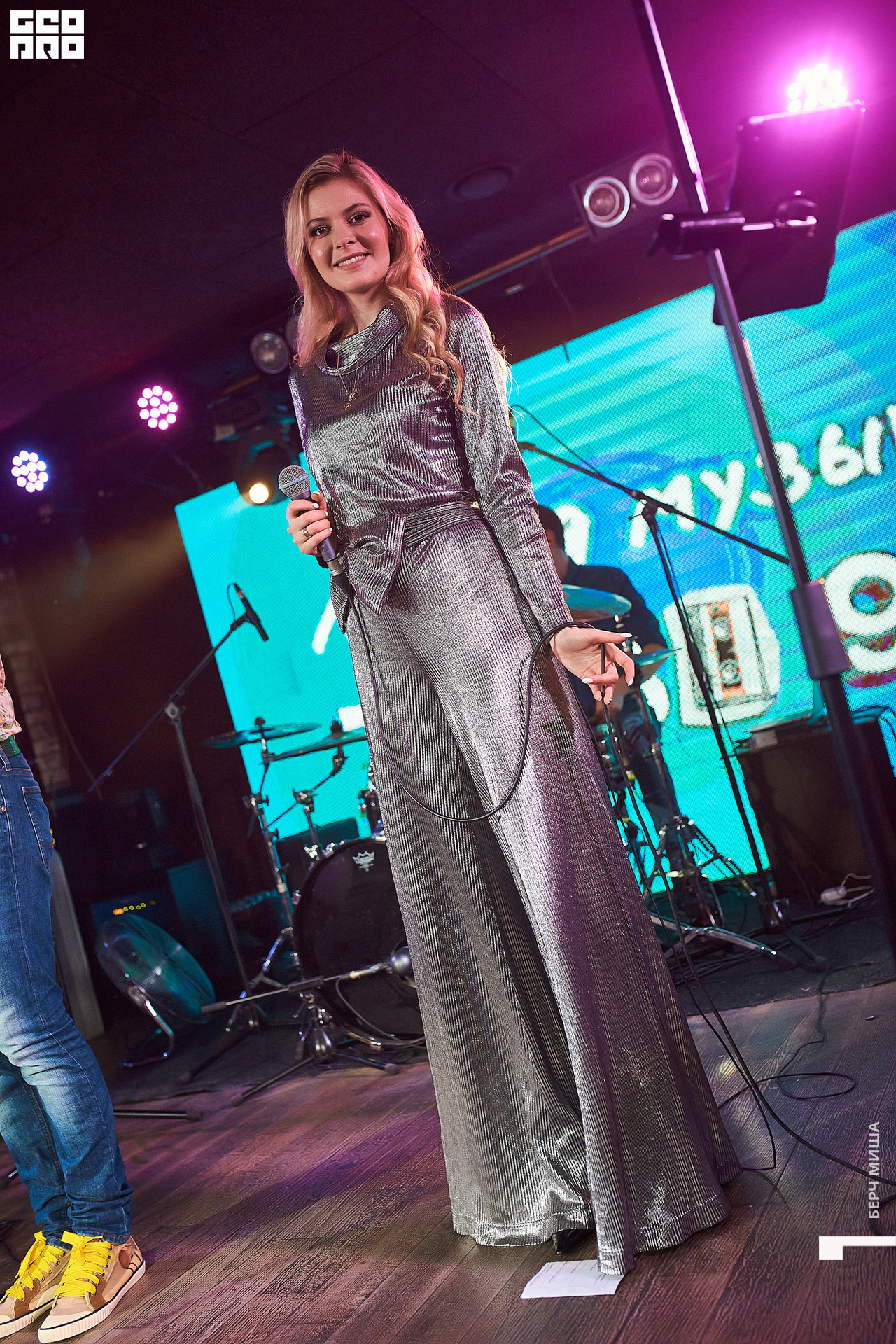 @misha.byorch 0006.jpg