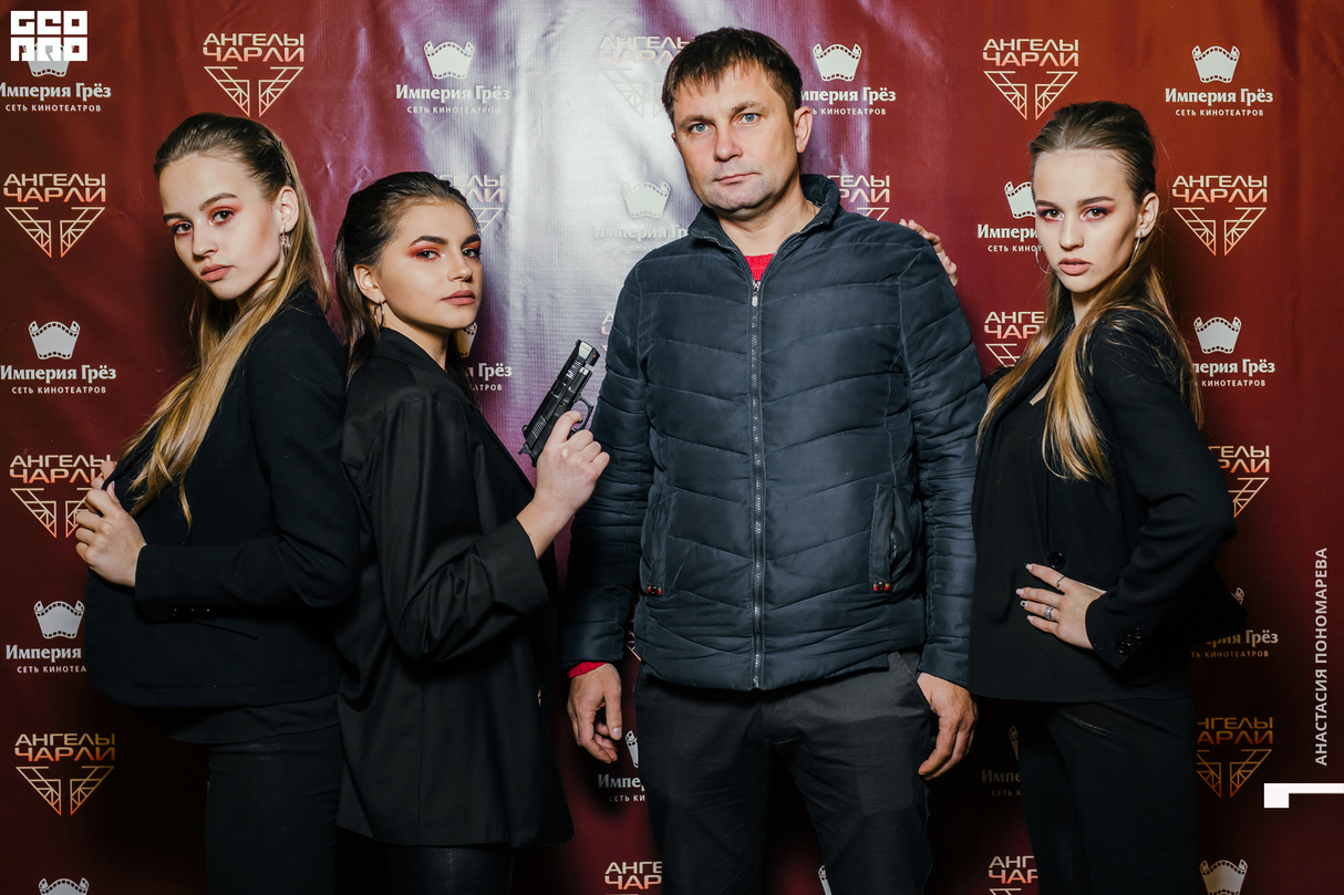 Предпремьерный показ фильма "Ангелы Чарли" 9