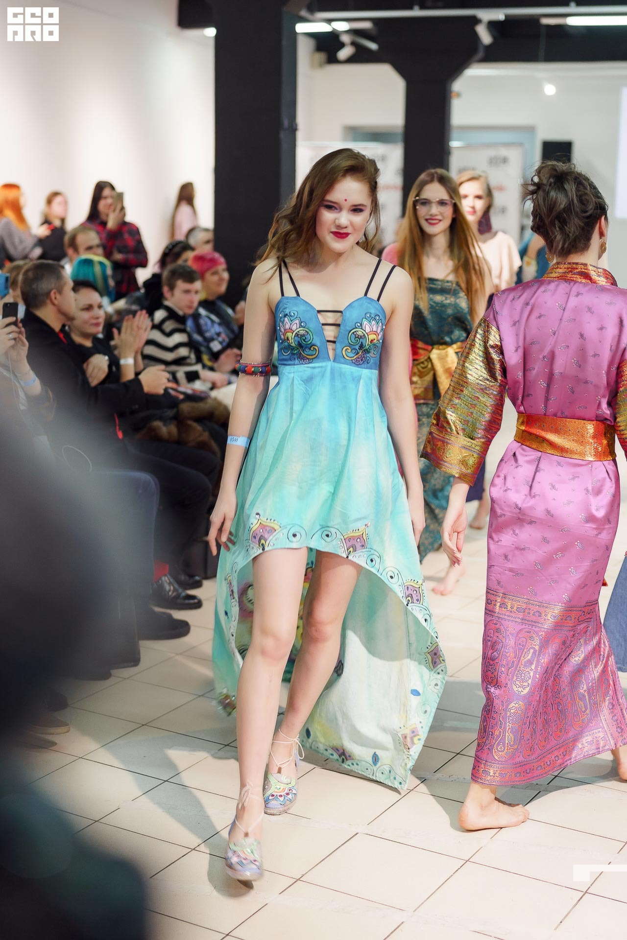 01.02.20_StreetFashionShow АртМуза_0918.JPG