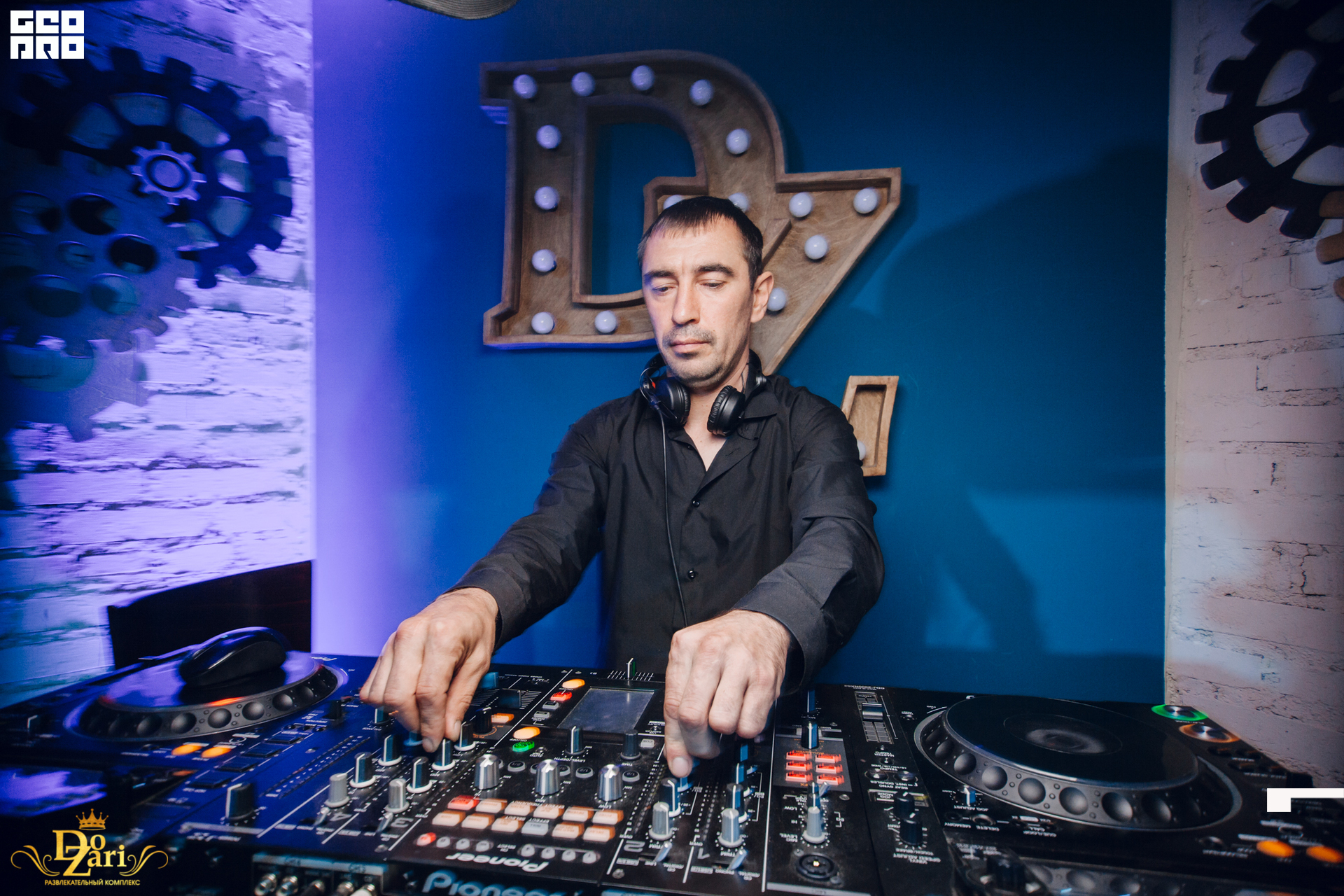 19-10-11 23-21-04.jpg