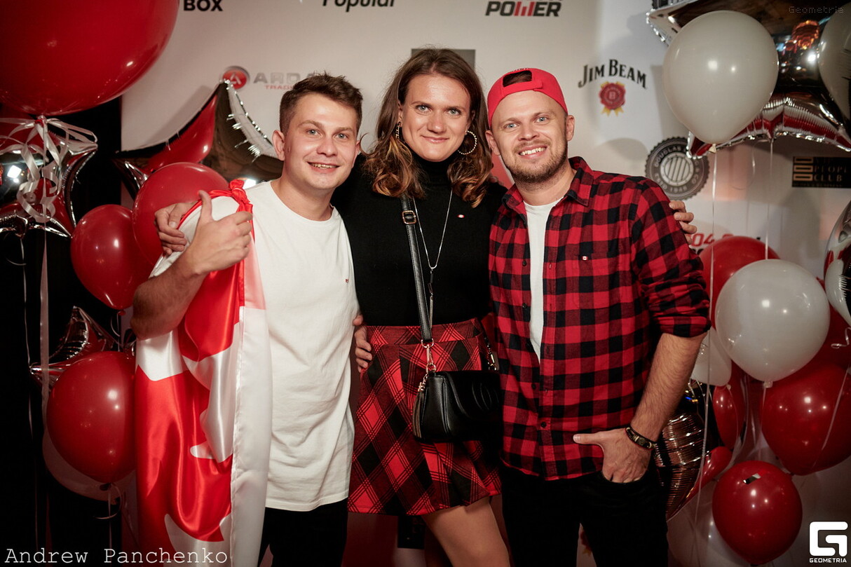 День народження Canadian Club & Restaurant! 30