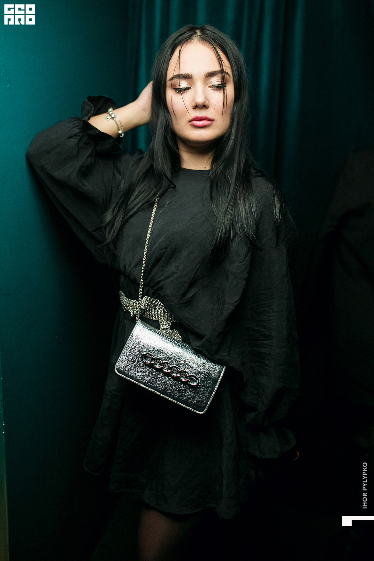 Indieveed Black Solo 7
