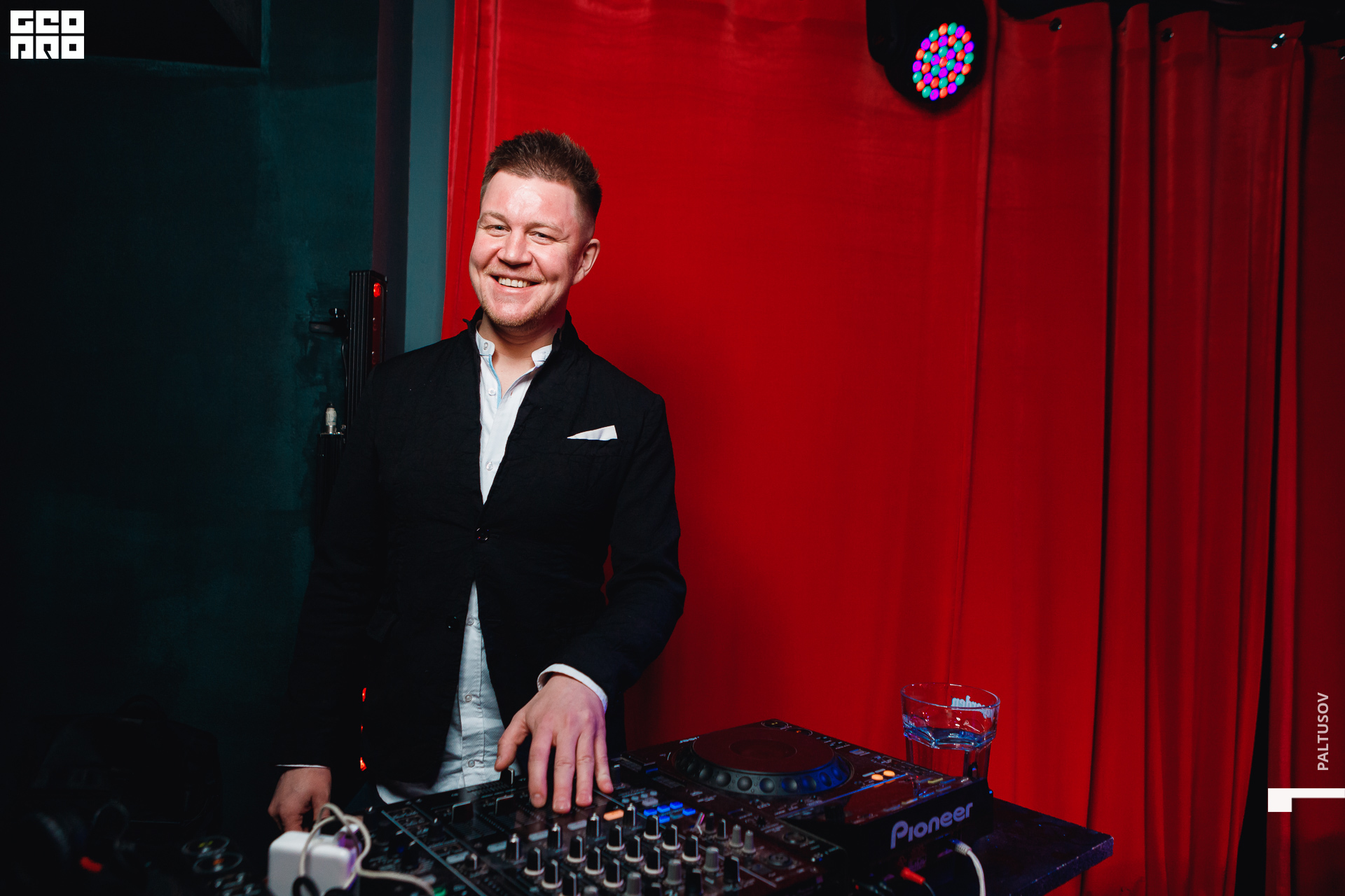 039-2019-12-31-22-46-12 - Paltusov.jpg