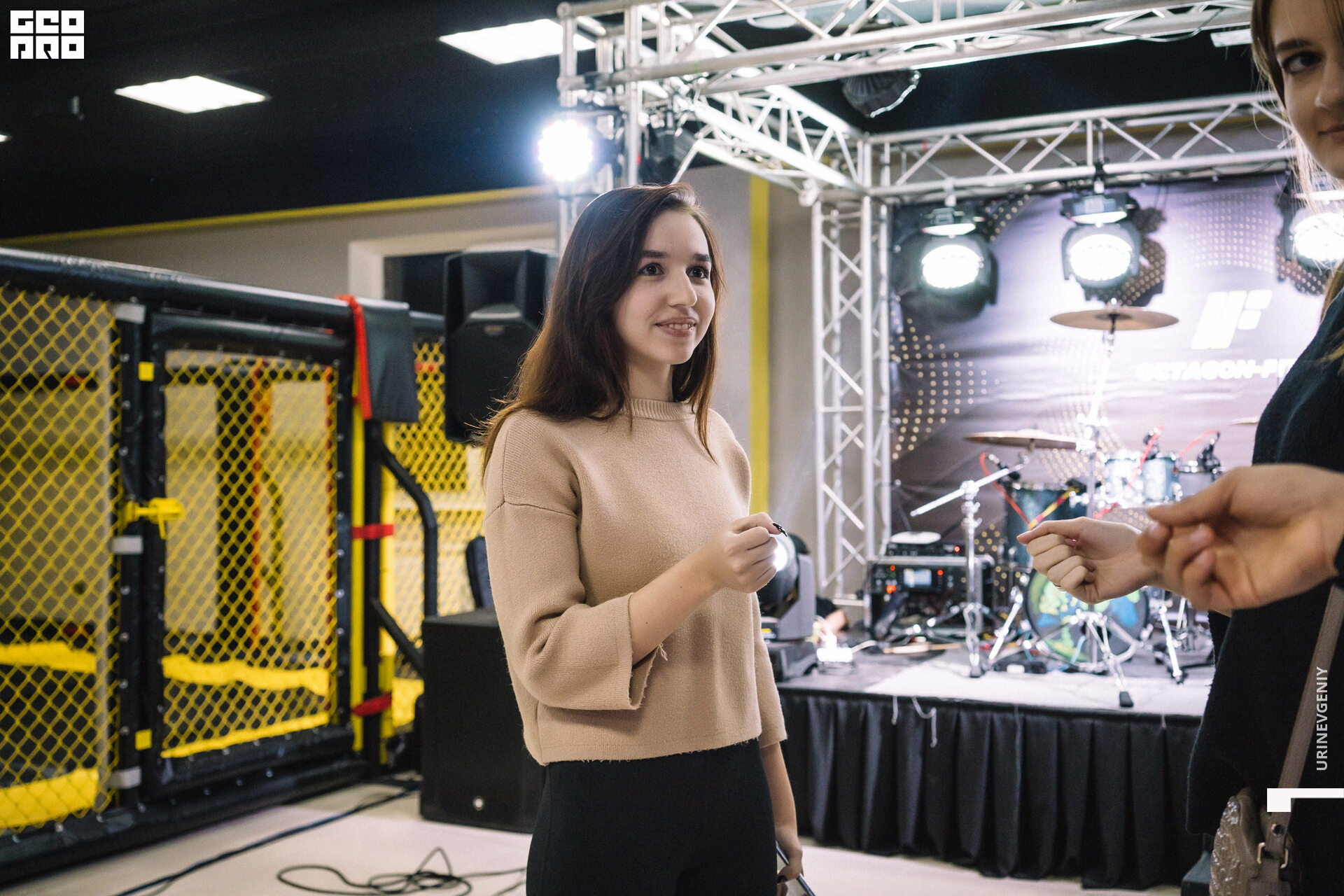 29.11. octagon fit (106).jpg