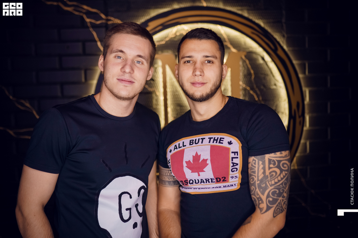 Вечеринка в MOJO Баре 19