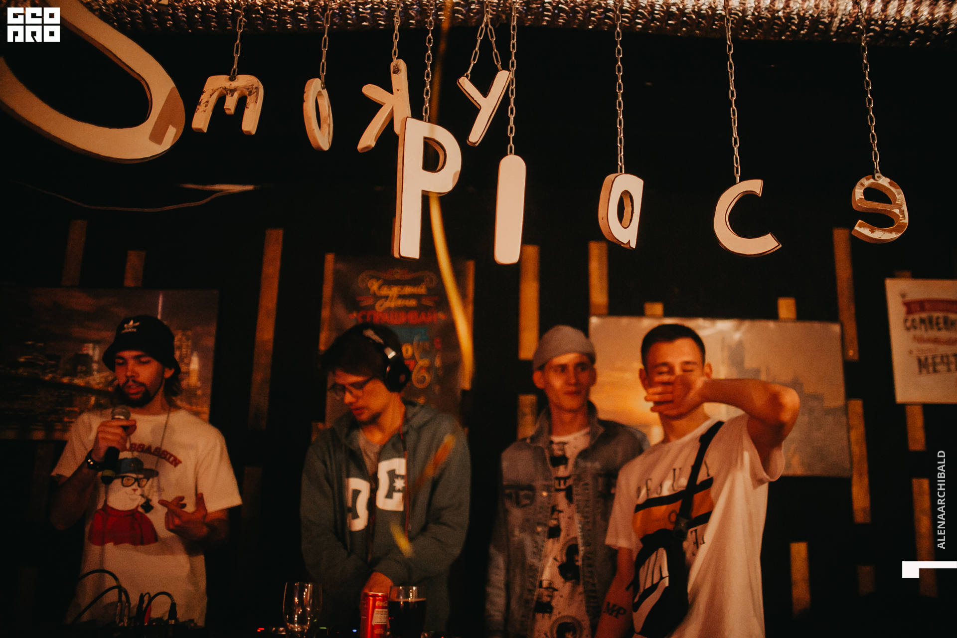 2019-11-30 21-01-33_alenaarchibald_0136.jpg