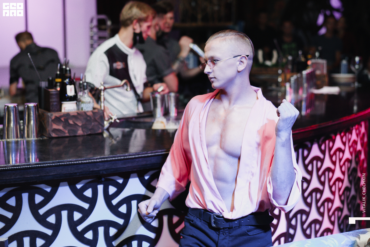 The DISCO Revolution in PTIZZA Bar 12