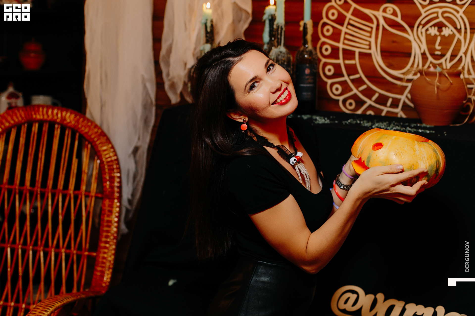 2020-10-31 19-07-53IMG_9038.jpg