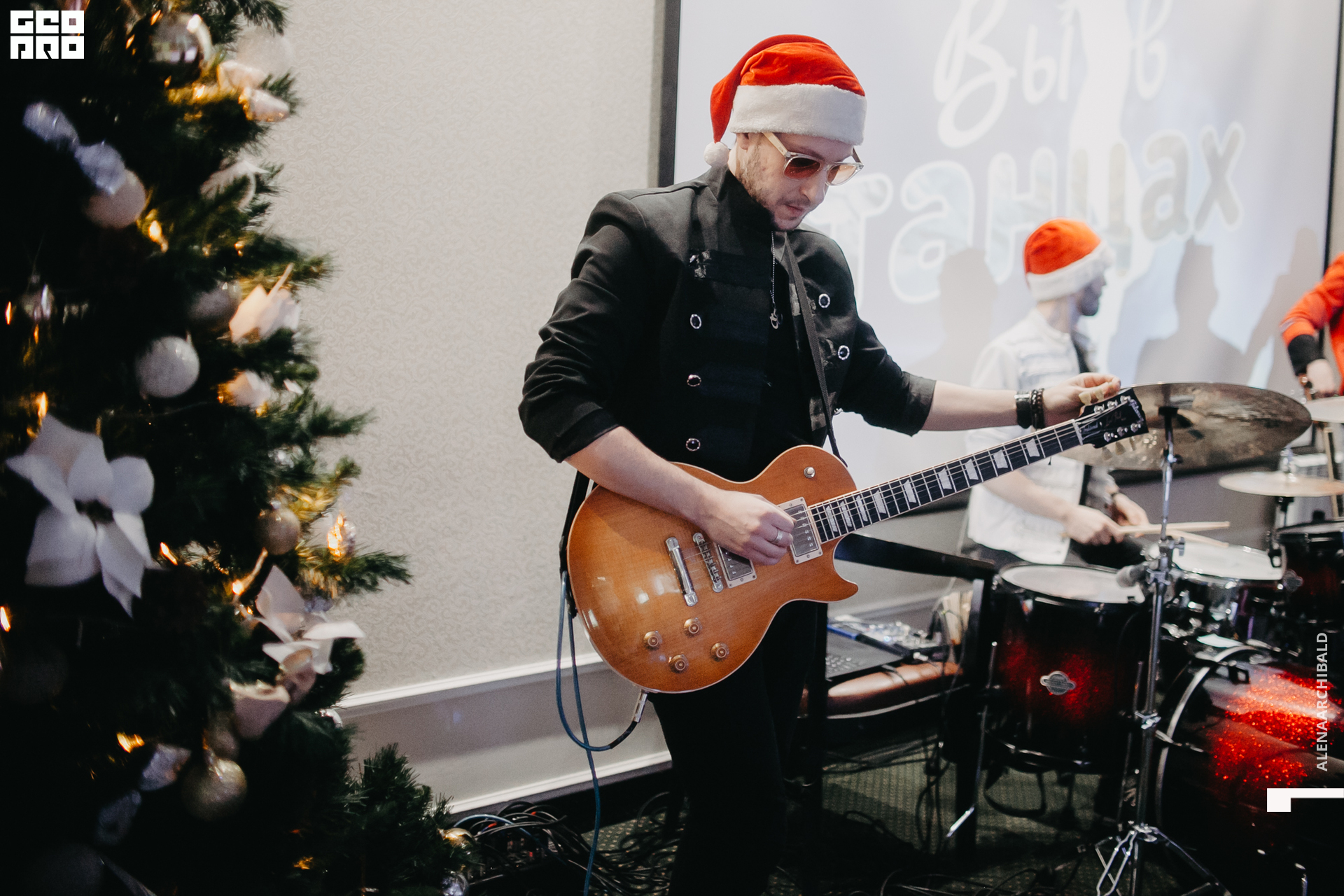 2019-12-31 21-30-25_alenaarchibald_0134.jpg