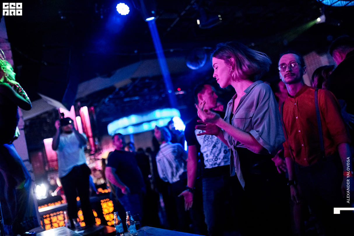 Aparde (live, Germany) in CHI 29