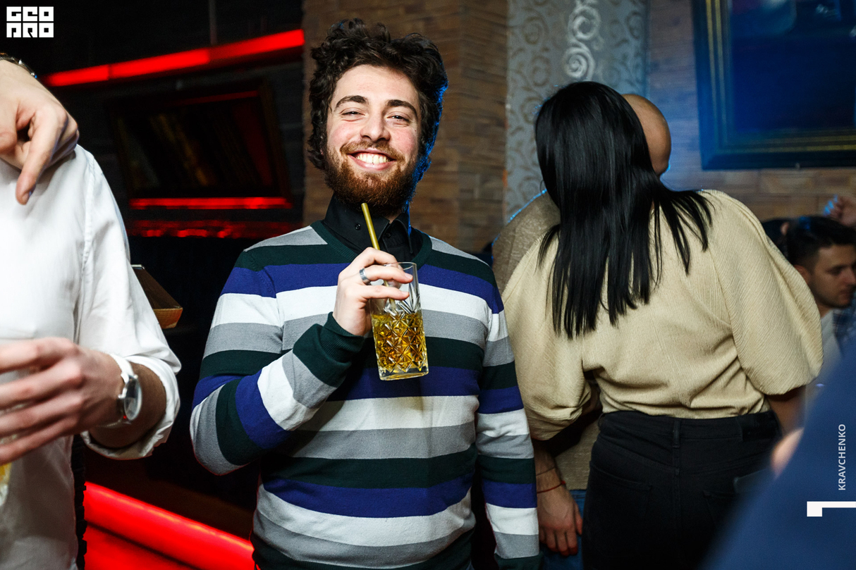 Friday party at Life Club 17