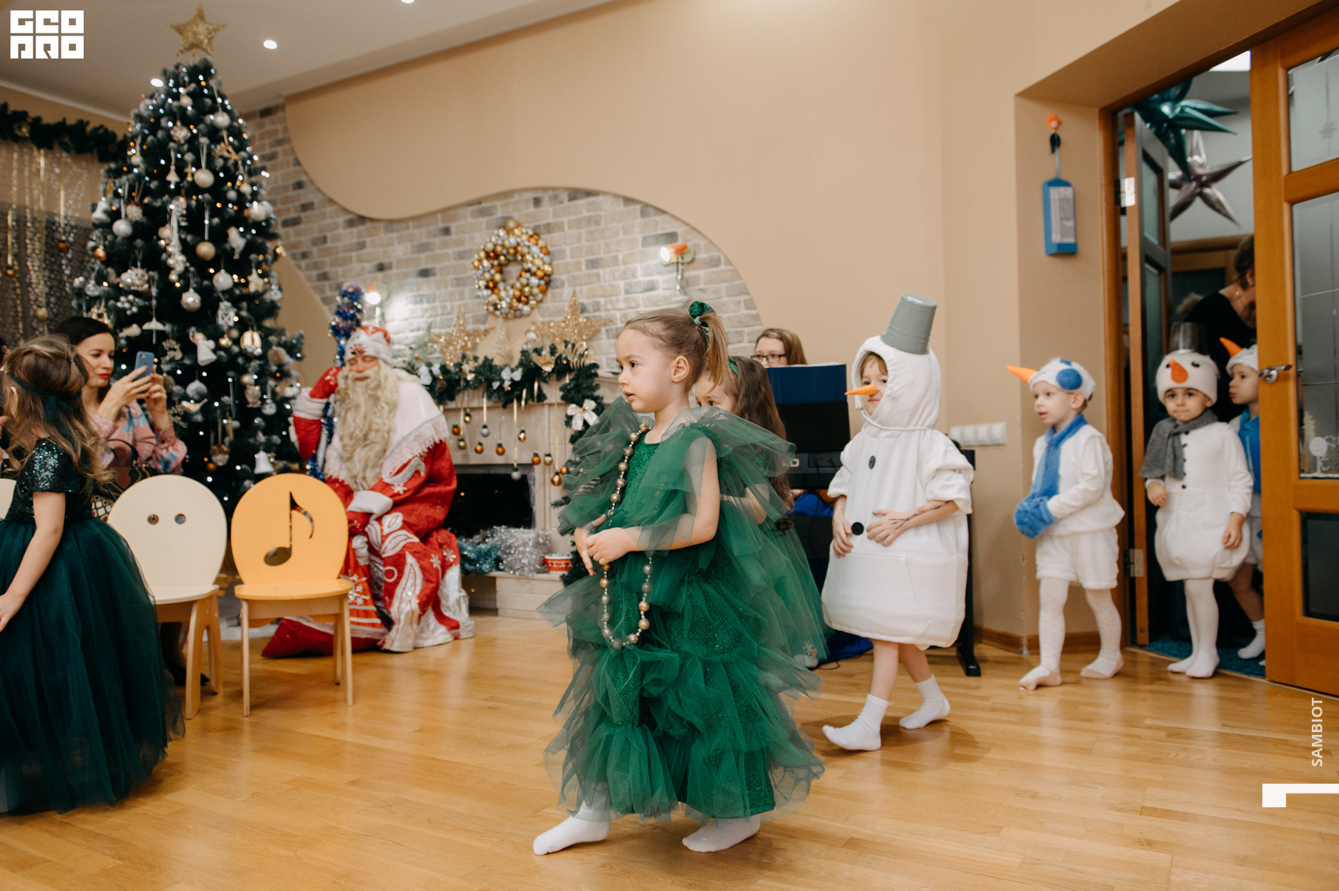 untitled (21 of 195).jpg