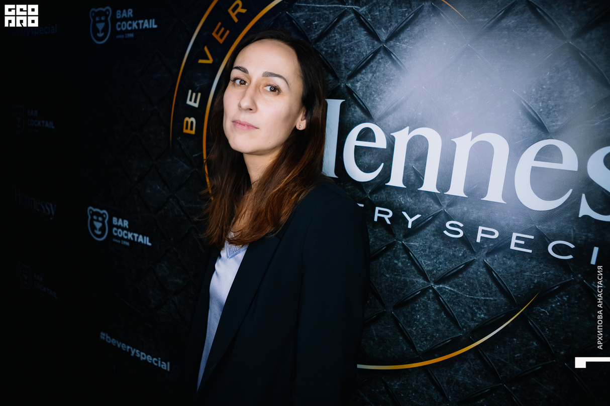 Бар Коктейль - Very Long Night by Hennessy, Gorje Hewek, Deek That, Mindo, Ozovsky 16