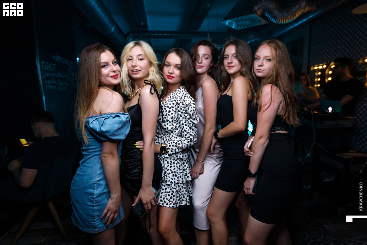 Non-Stop Party at TO-TO Restaurant and Lounge 21