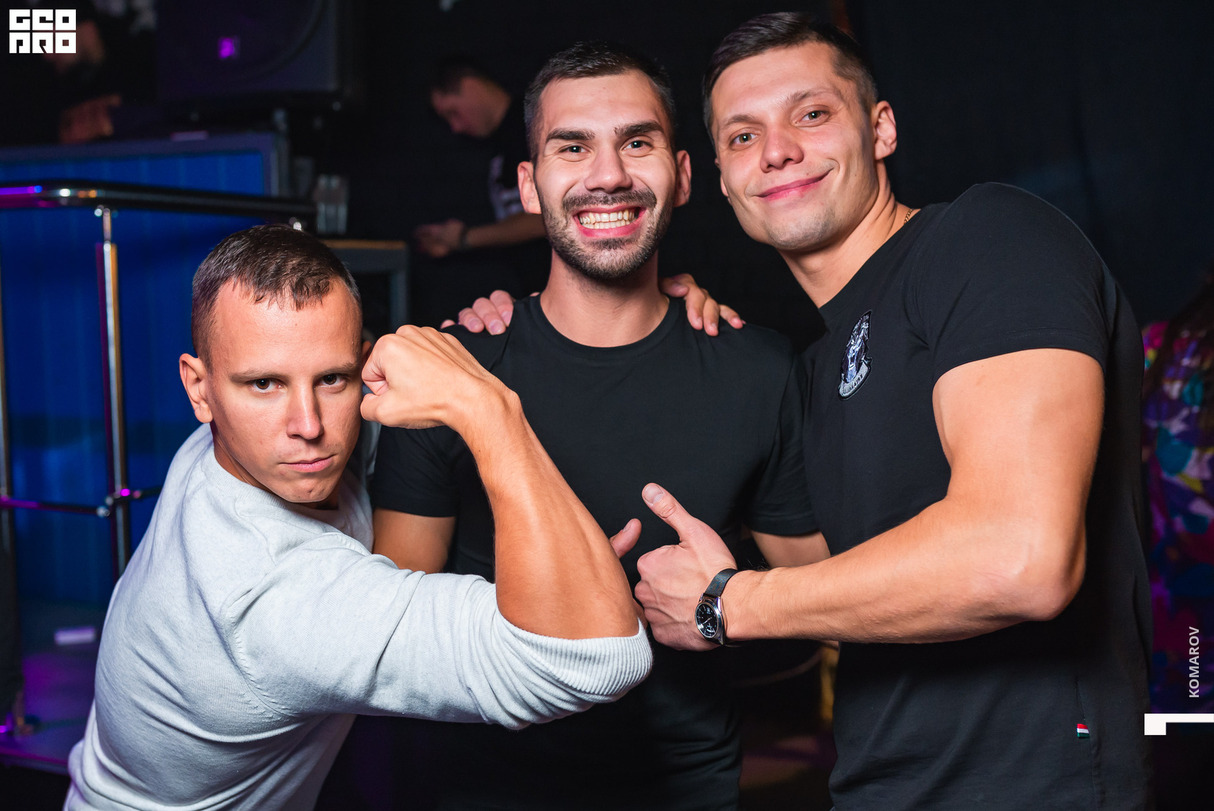 Пятница Чак Норрис bar 25