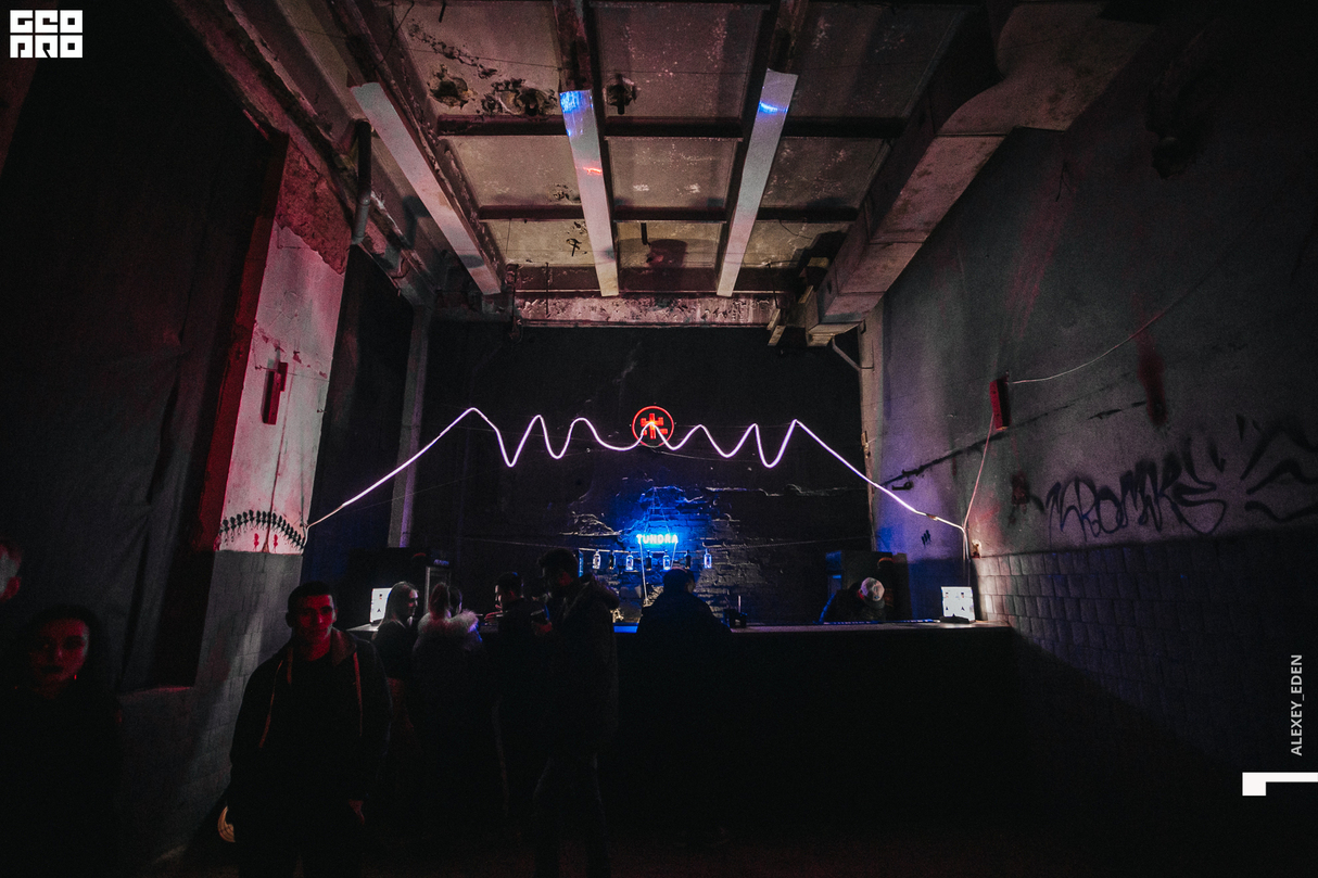 «X62 / ZIP LOFT». «m_division showcase X years» 9