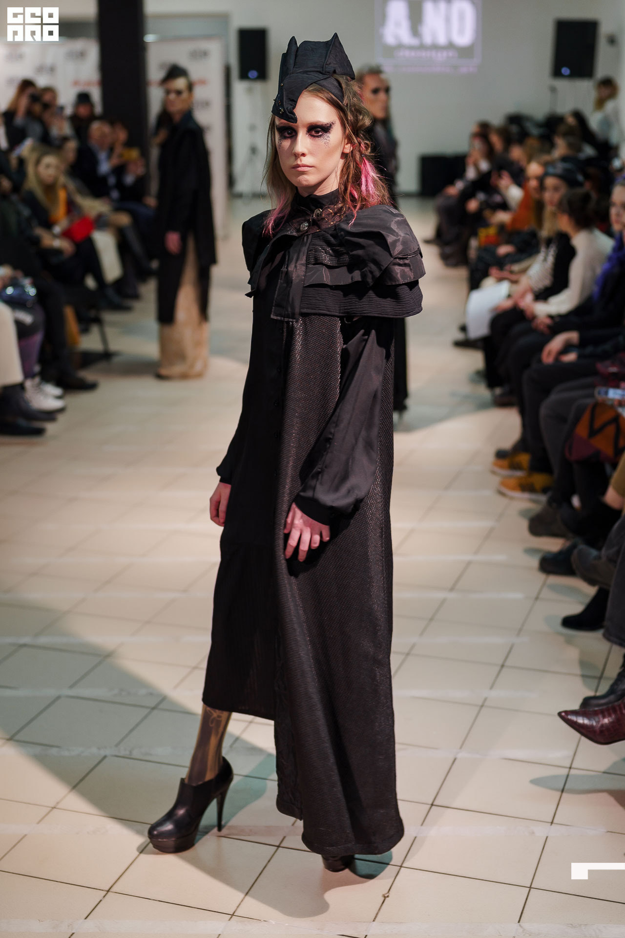 01.02.20_StreetFashionShow АртМуза_0718.JPG