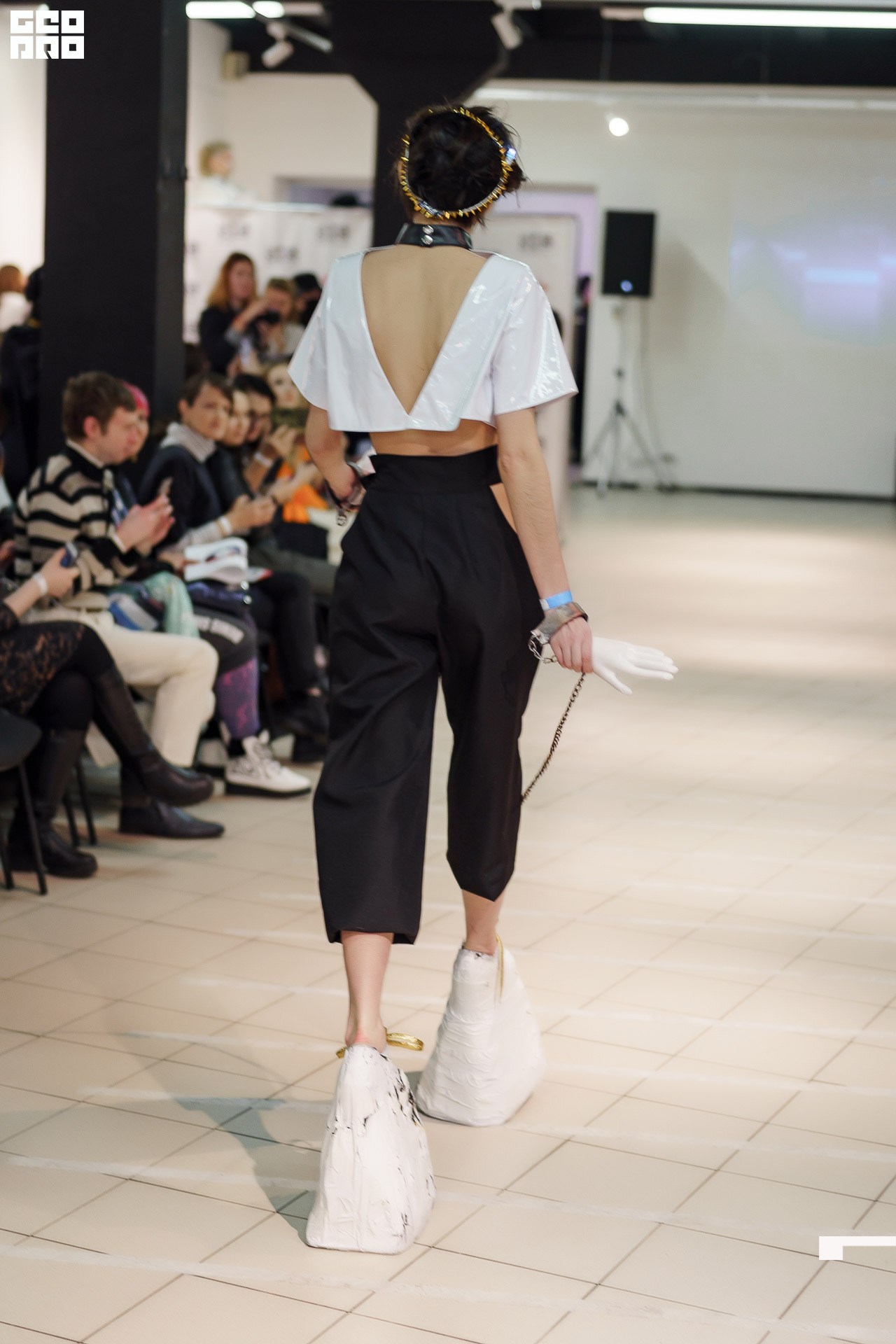 01.02.20_StreetFashionShow АртМуза_0548.JPG