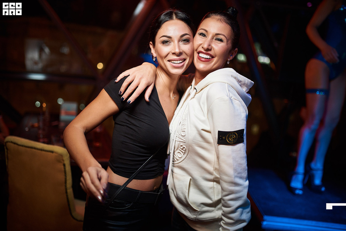 Вечеринка HOUSE PARTY в кафе R.A.G.U 7