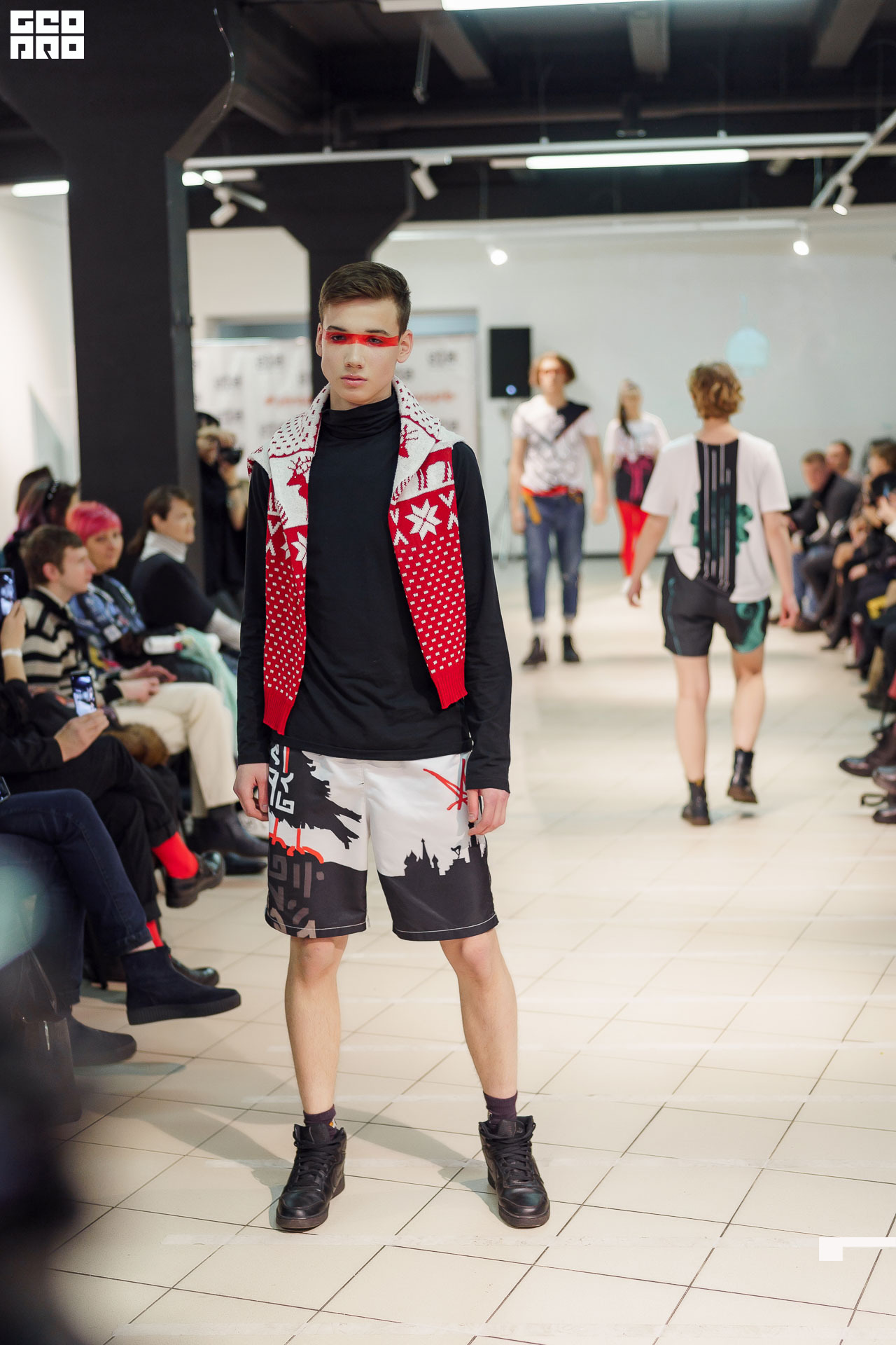 01.02.20_StreetFashionShow АртМуза_0952.JPG