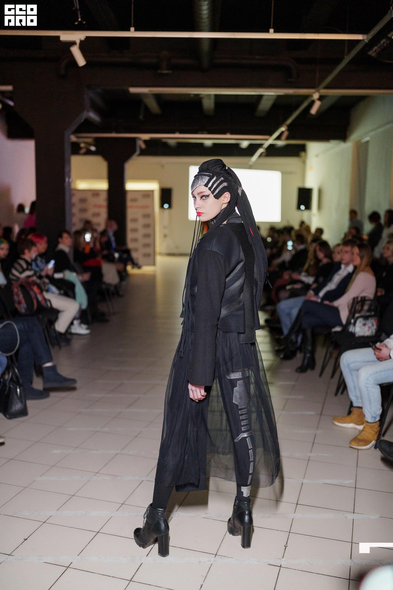 01.02.20_StreetFashionShow АртМуза_0995.JPG