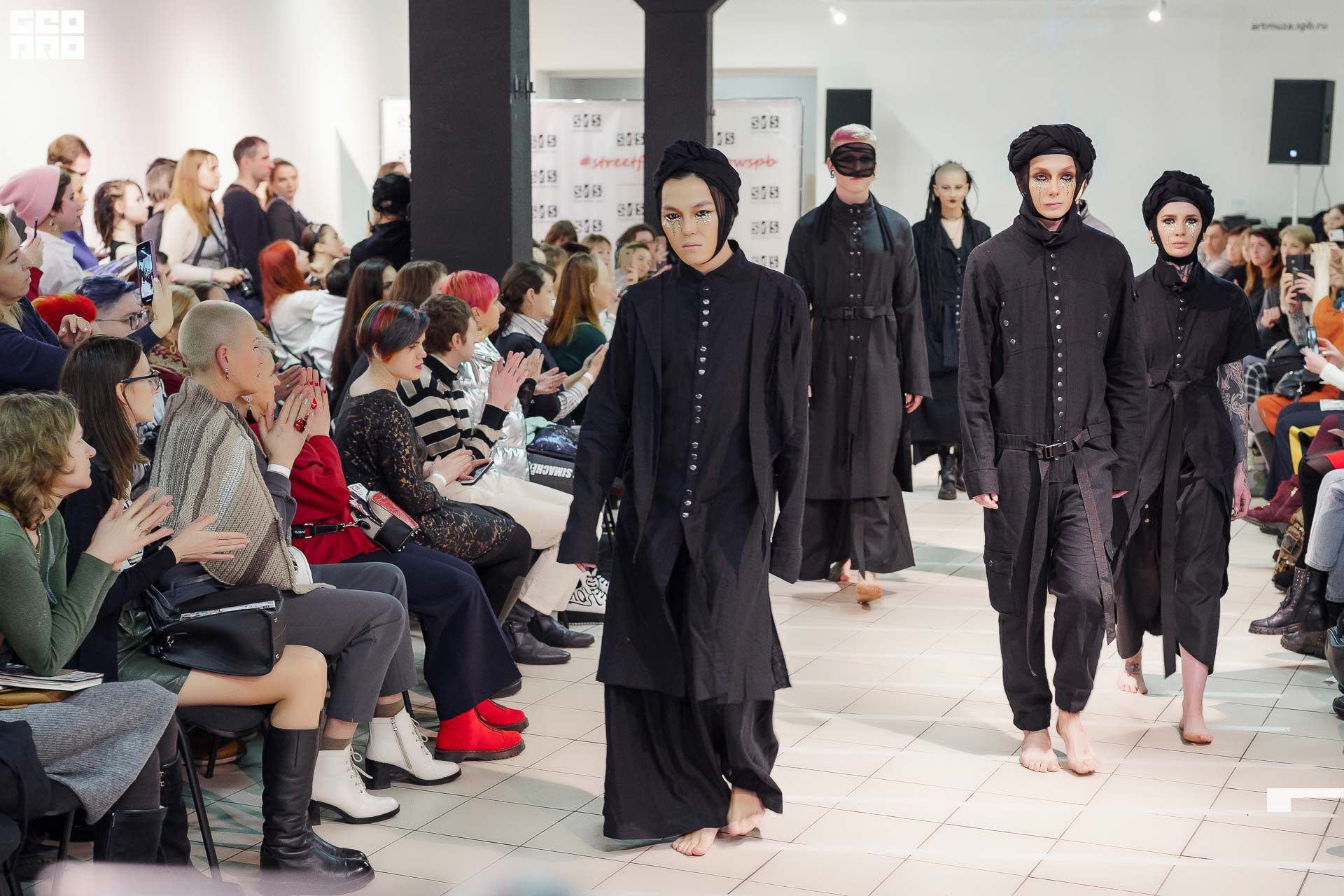 01.02.20_StreetFashionShow АртМуза_0310.JPG