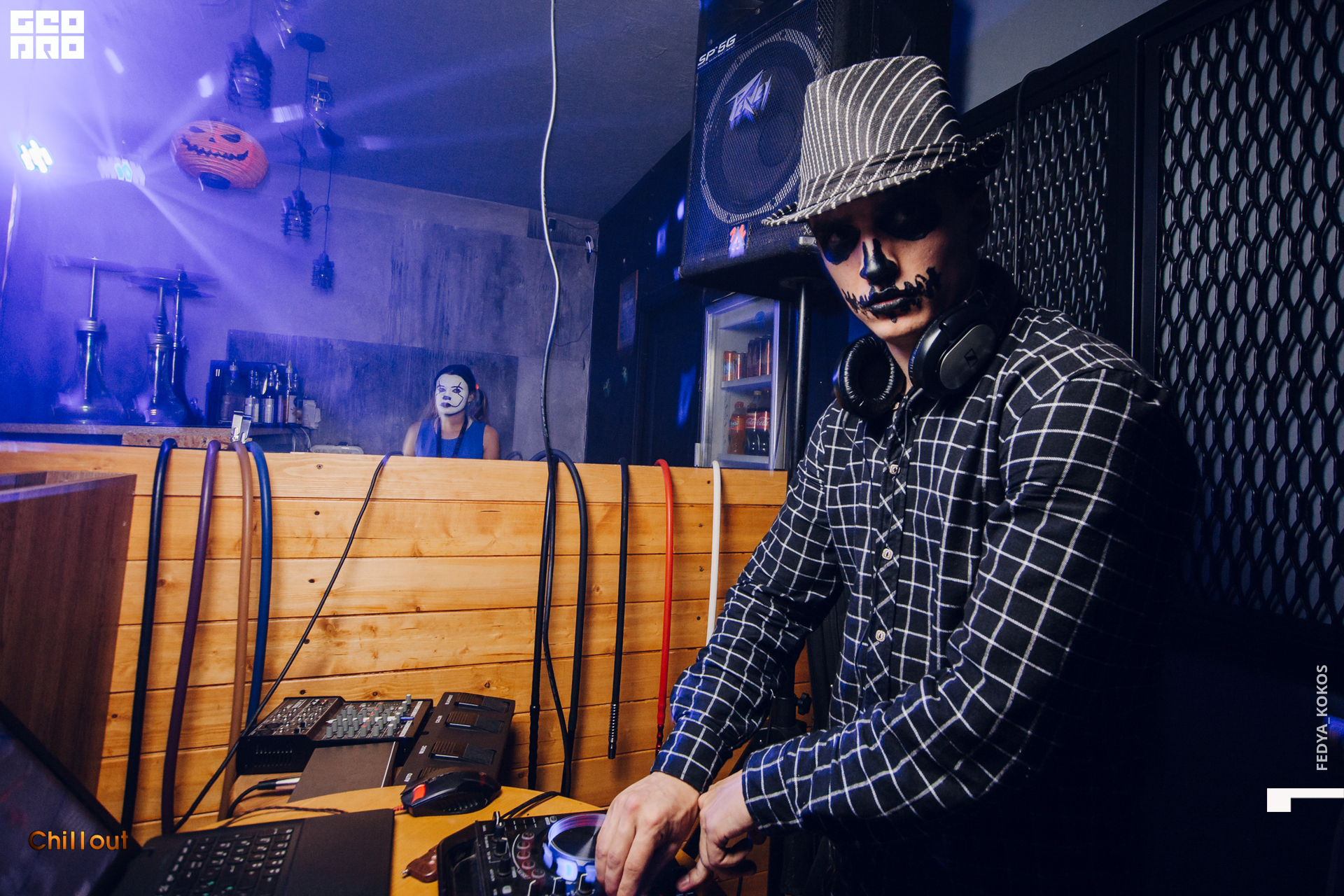 19-10-25 22-59-15.jpg