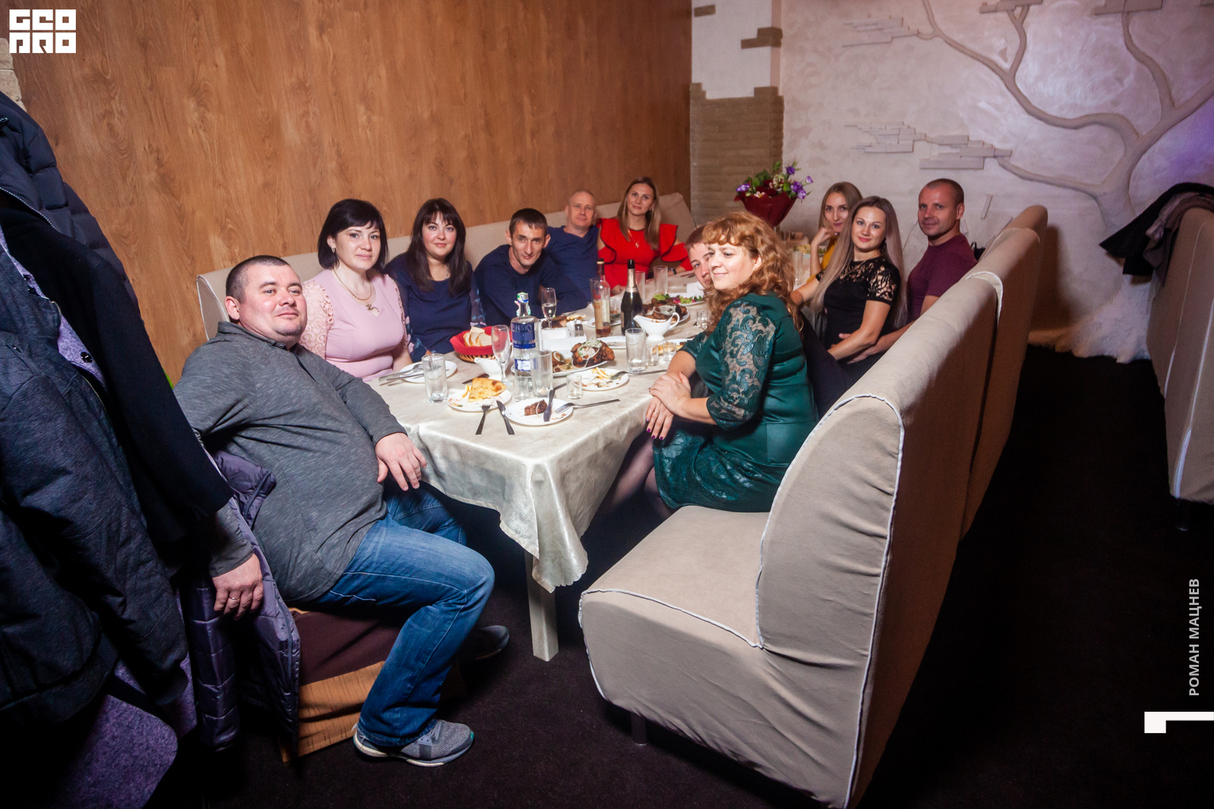 Суббота в кафе "Арагац" 28