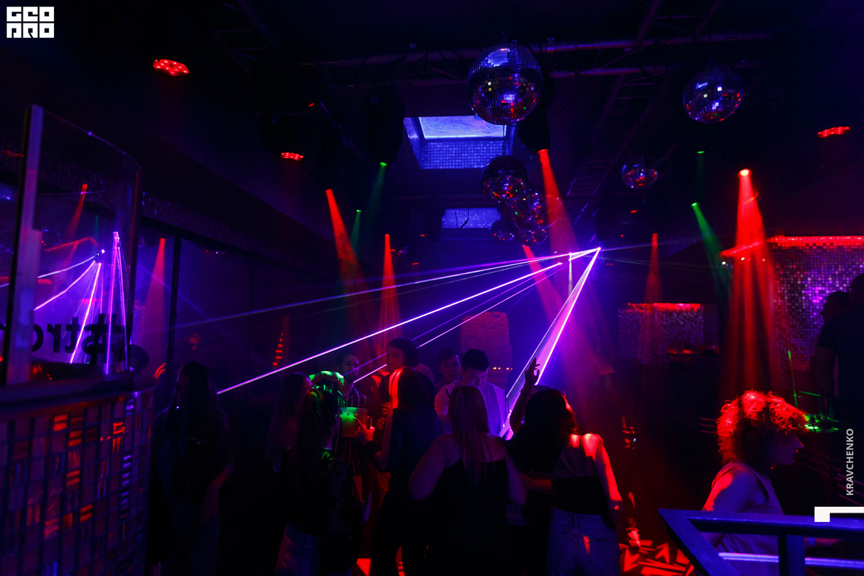 Friday party with DJane Svenska 12