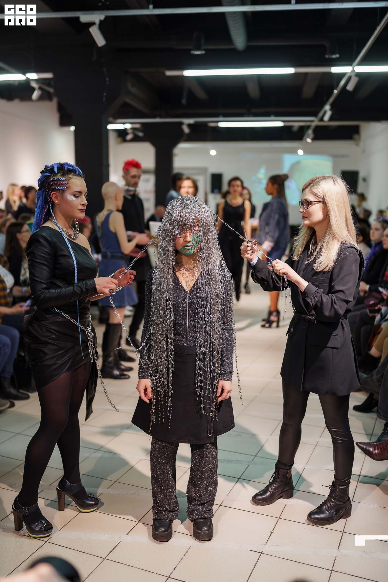 01.02.20_StreetFashionShow АртМуза_0737.JPG