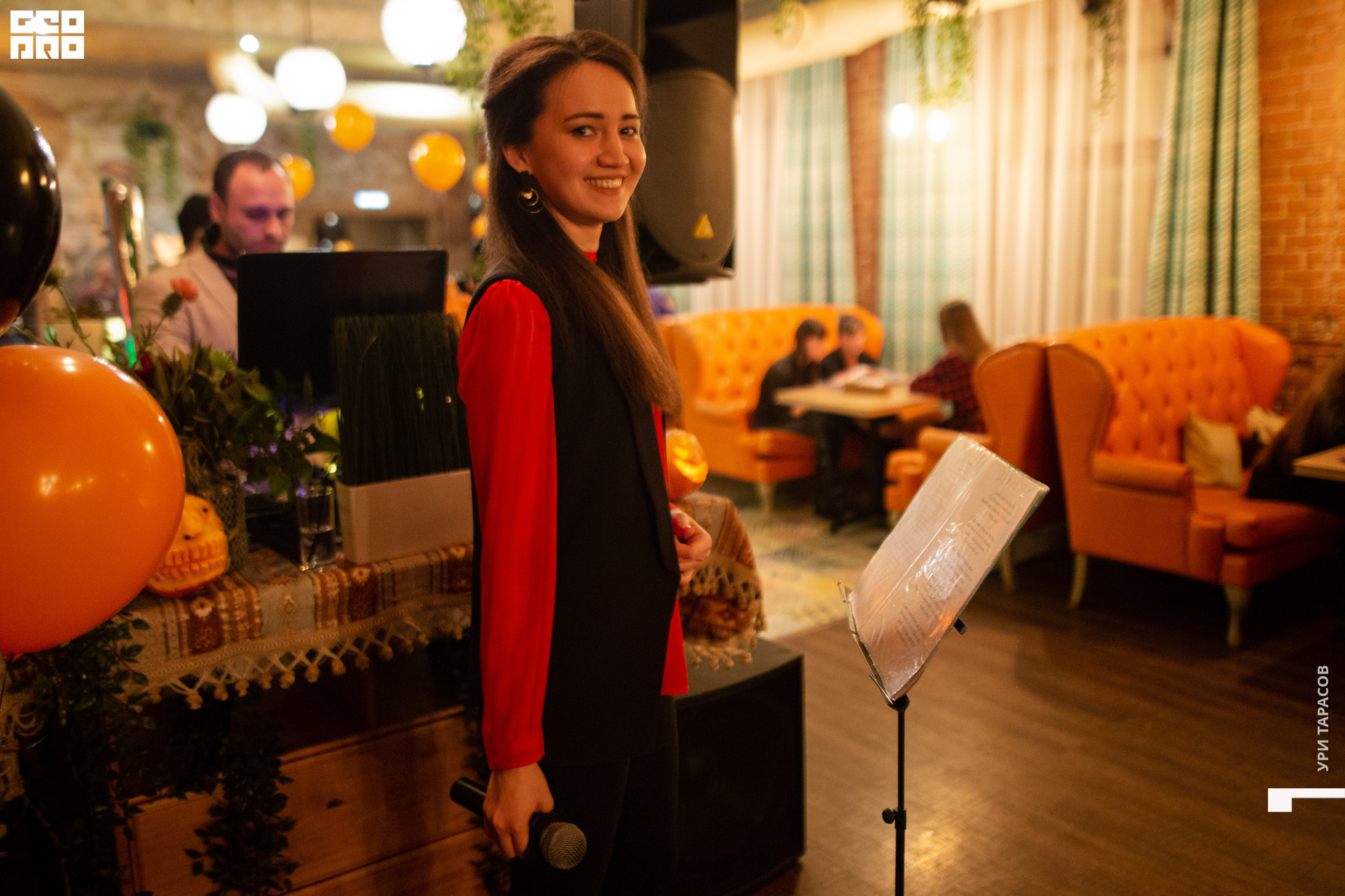 038 191101_204017_uri_0038.jpg