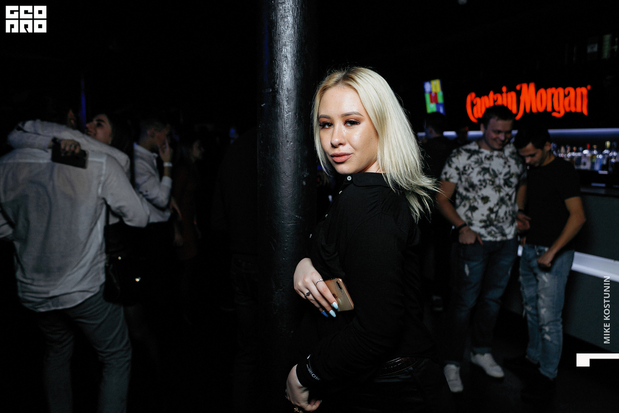 PAPARAZZI 12