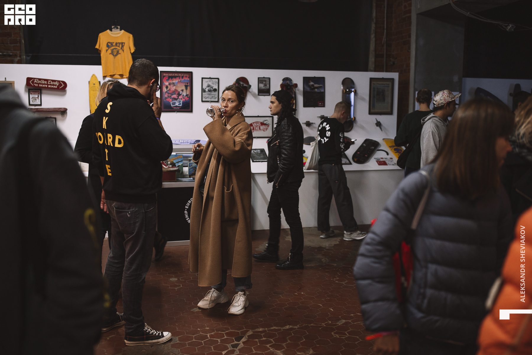 0008-12.10.19_SkateAfterparty.jpg