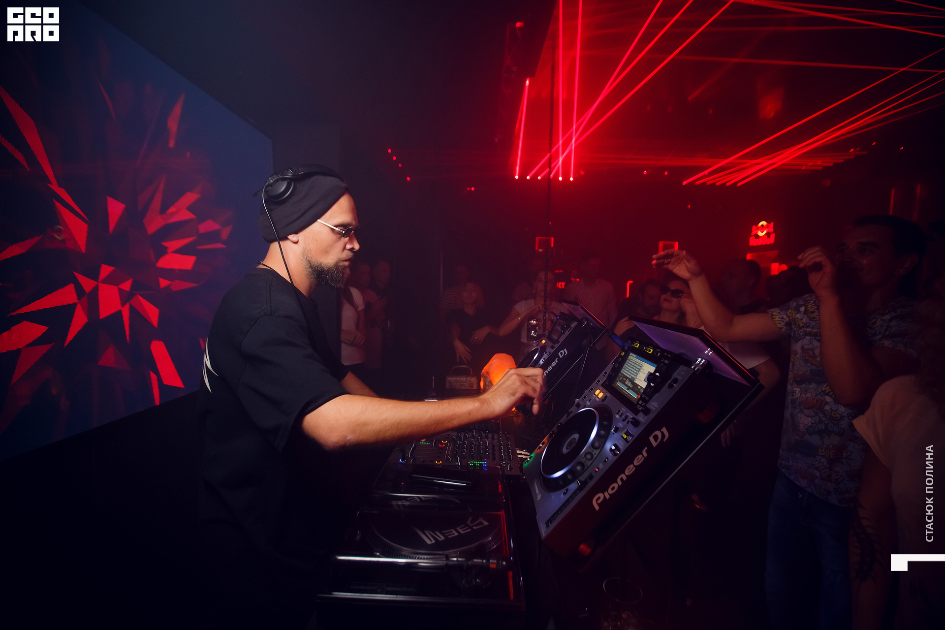 seem seem 17.10142.jpg