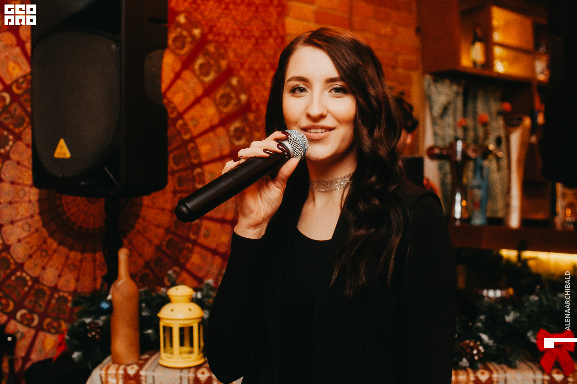 2019-12-06 20-00-36_alenaarchibald_0015.jpg