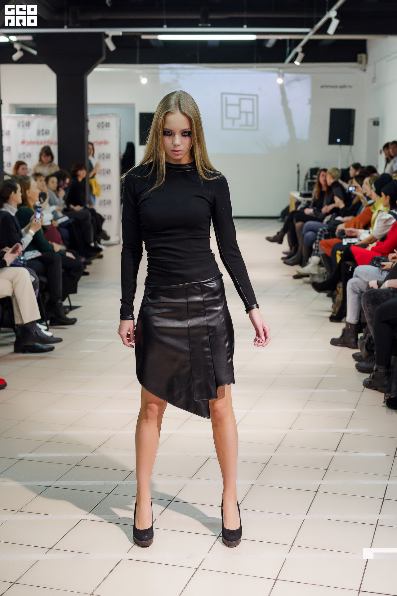 01.02.20_StreetFashionShow АртМуза_0288.JPG