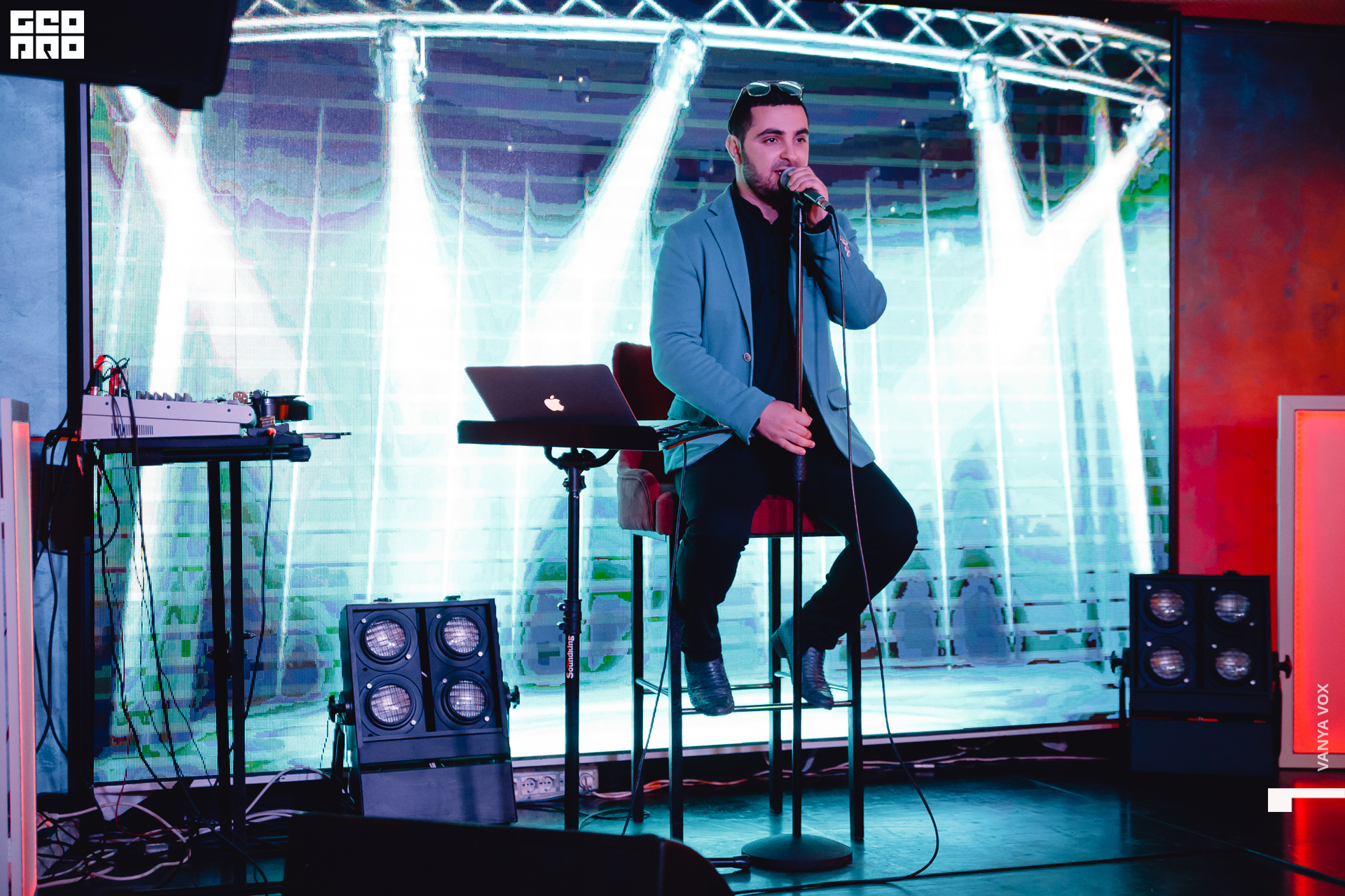 2019-11-29 19-00-00_Вокс_0072.jpg