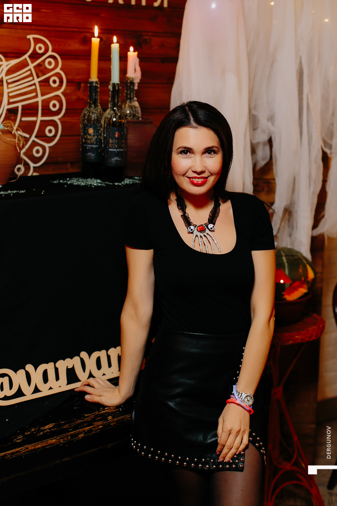 2020-10-31 19-07-11IMG_9019.jpg