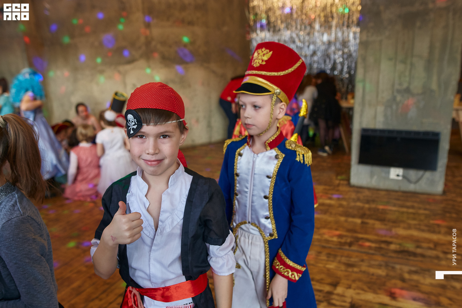 105 191222_105733_uri_0105.jpg